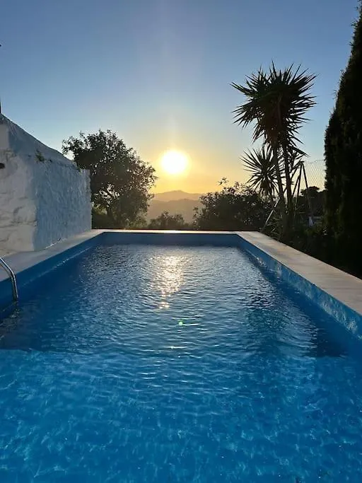 Holiday home Oceana View Private Pool & Sauna & Netflix Room Malaga